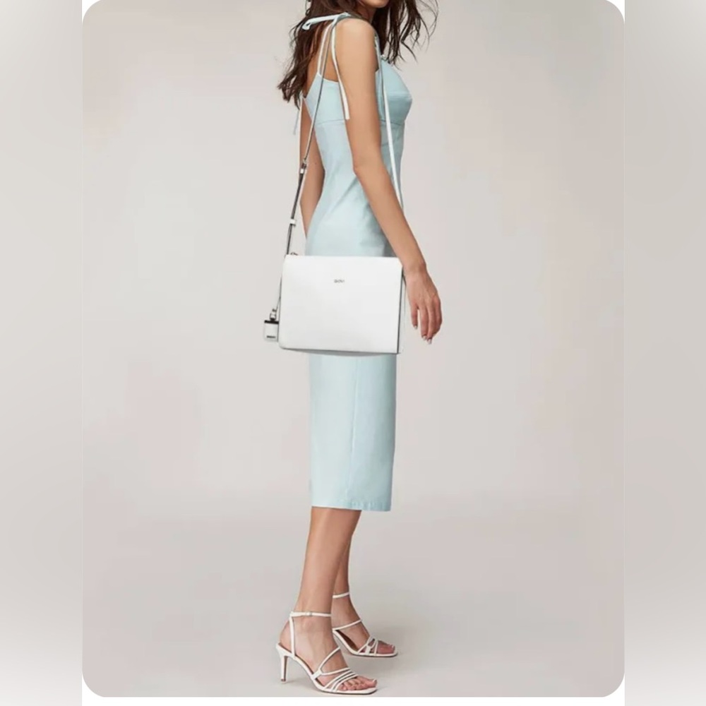 NWOT, DKNY crossbody bag - Picture 2 of 12